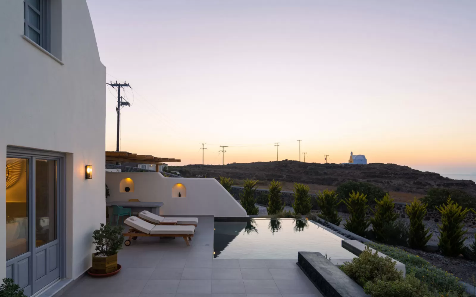 Saint John Villas in Oia, Santorini