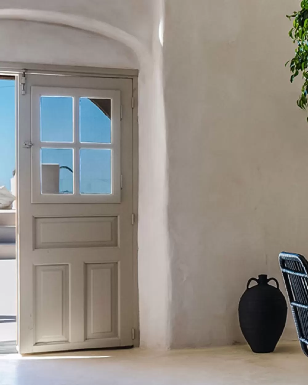 Prestige Suite with outdoor pool and sunset view at Phaos 1870, Pyrgos