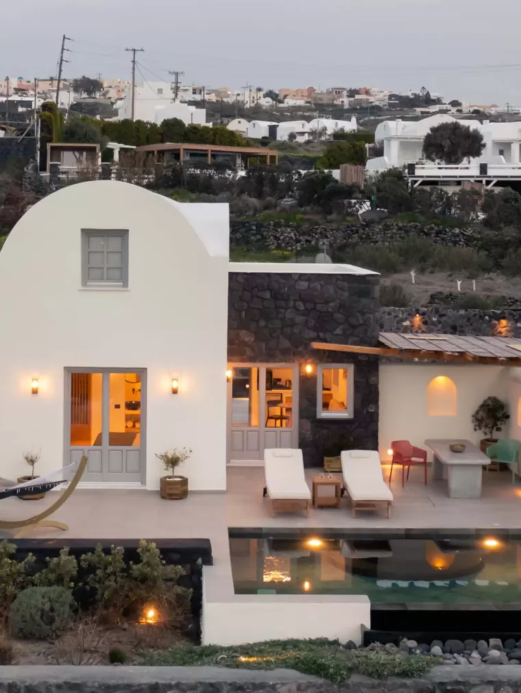Saint John Villas in Oia, Santorini