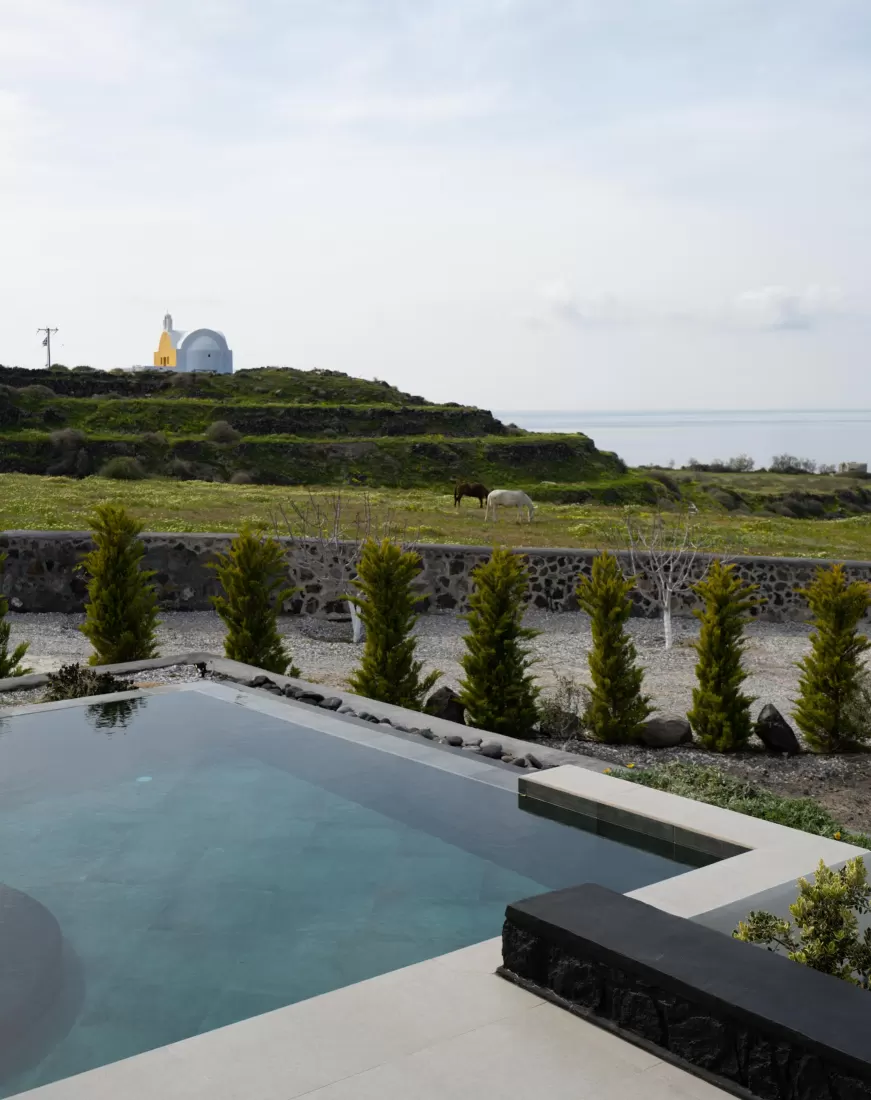 Saint John Villas in Oia, Santorini