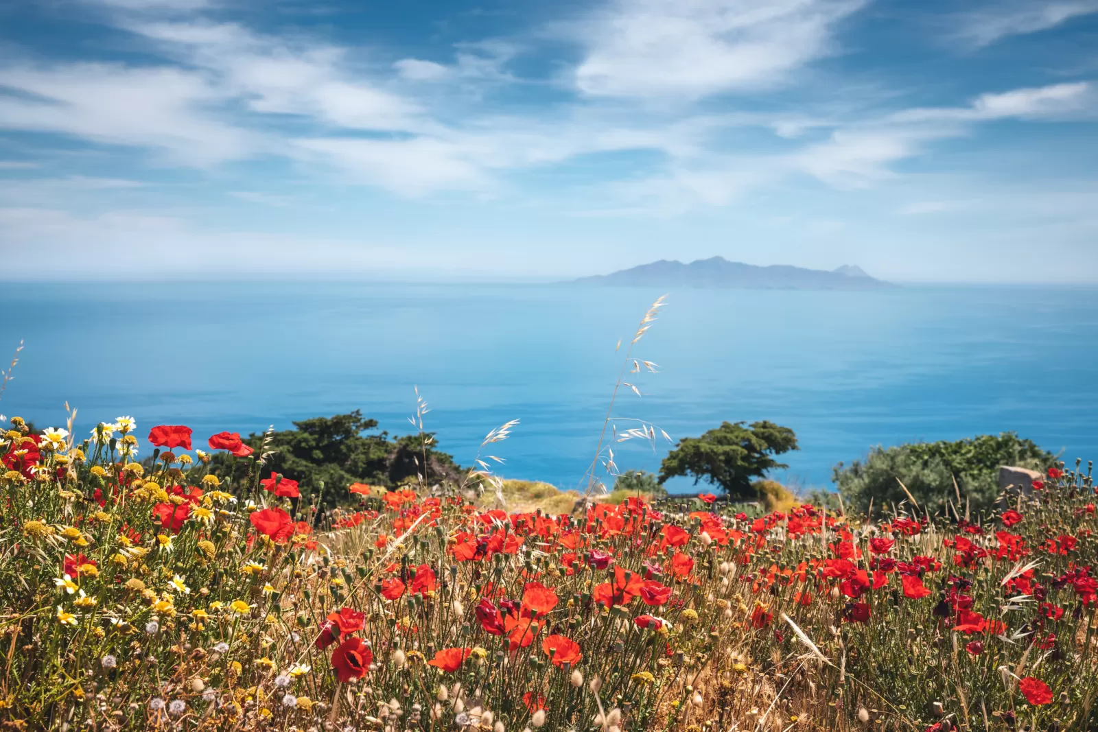 March in Santorini